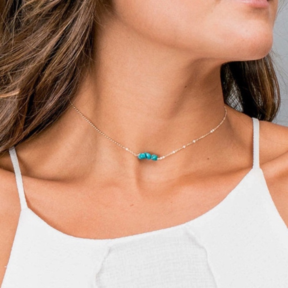Dainty Turquoise Choker - Picture 2 of 6